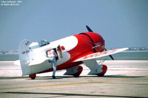 Самолетът Gee Bee Самолетът Gee Bee