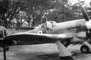 Изтребител - бомбардировач Hawker Typhoon Изтребител - бомбардировач Hawker Typhoon