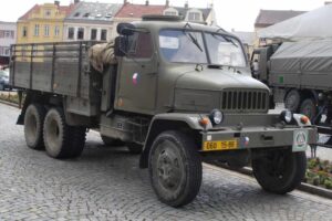 Камионът Praga V3S