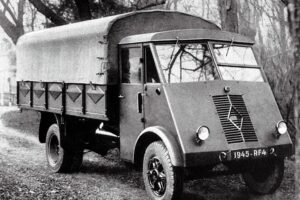 Камионът Renault AHx